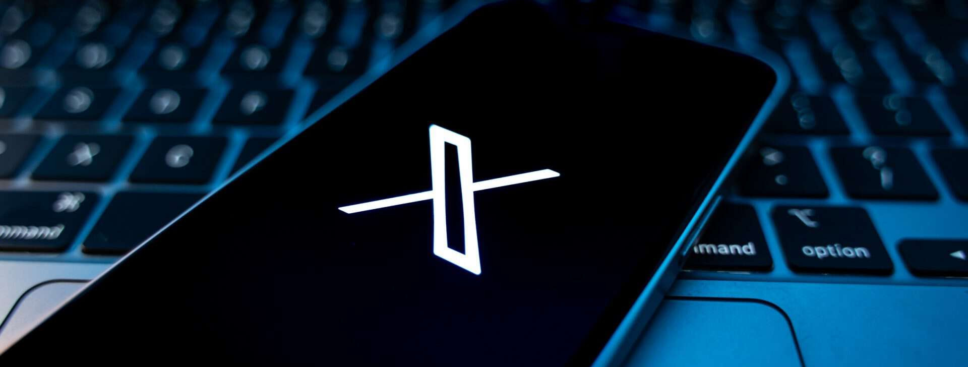 Rede social X, antigo Twitter, tem instabilidade nesta segunda-feira