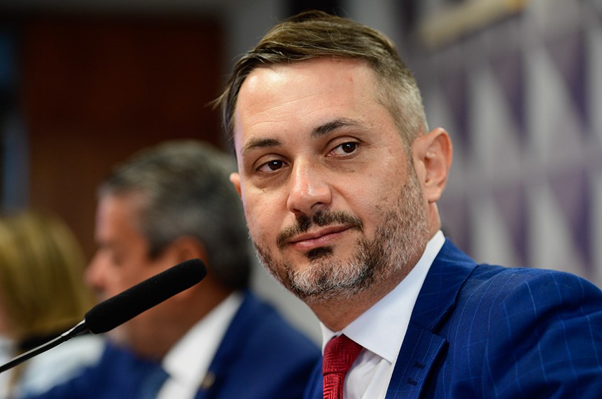 Delegado diz que influenciadores mentem para lucrar em apostas on-line