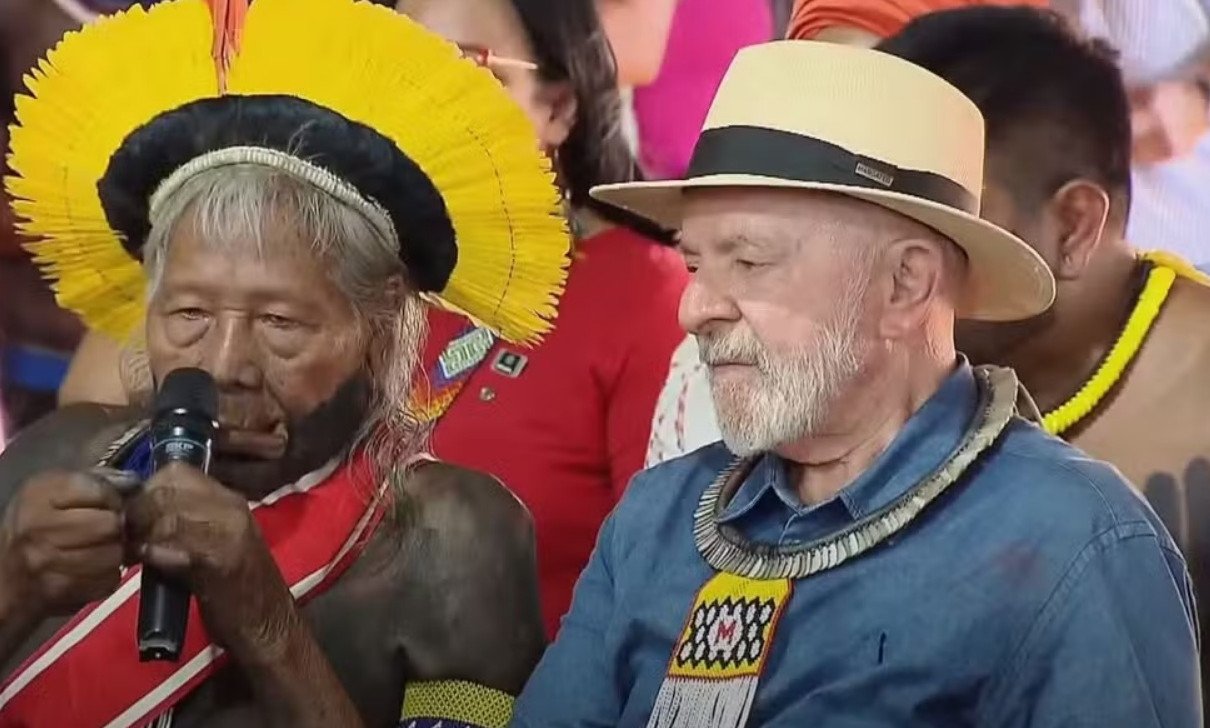 Lula mostra distanciamento em alerta de Raoni sobre Foz do Rio Amazonas
