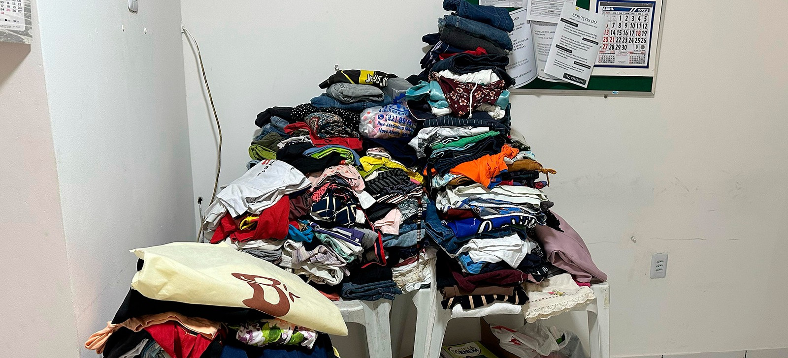 Projeto arrecada roupas para famílias atingidas pelas chuvas em Manaus