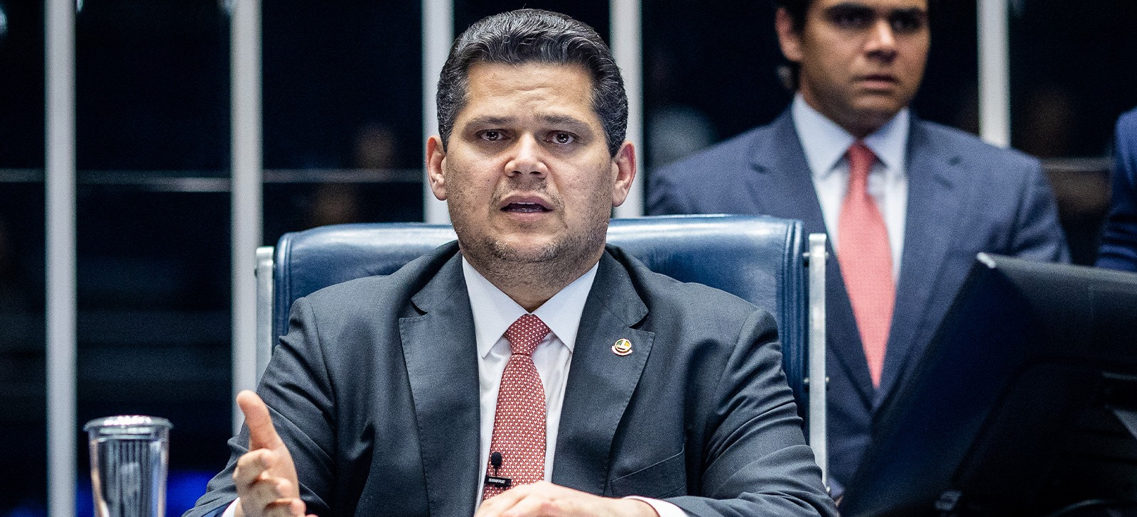 Alcolumbre diz que ‘CPI do INSS’ deve investigar governos além do Lula