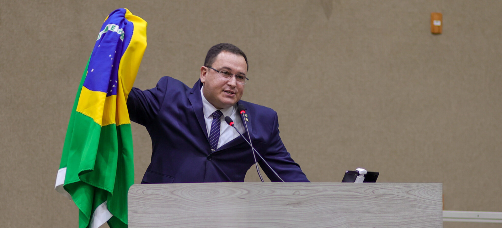 PL de vereador de Manaus institui ‘intervalo bíblico’ nas escolas municipais