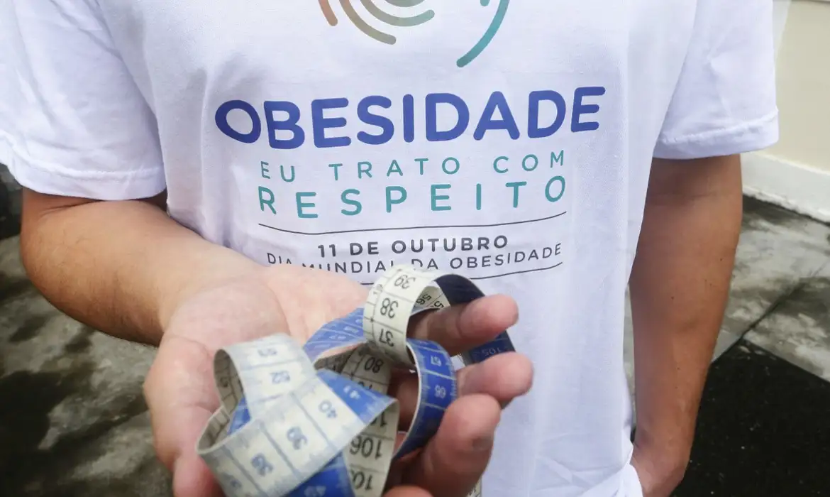 Cirurgia bariátrica é liberada para jovens a partir dos 14 anos no Brasil