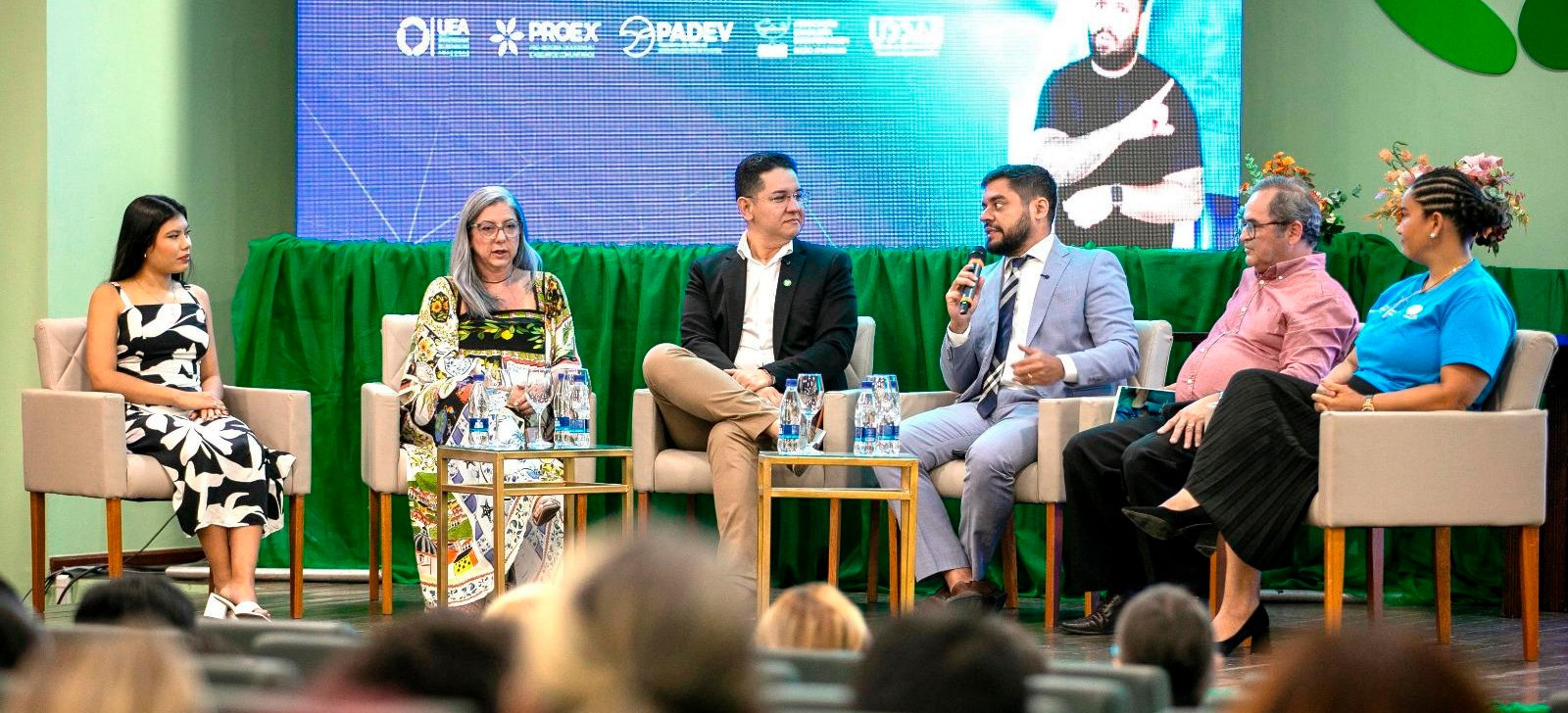 Semana de Enfermagem da UEA reúne mais de 250 participantes e convidados