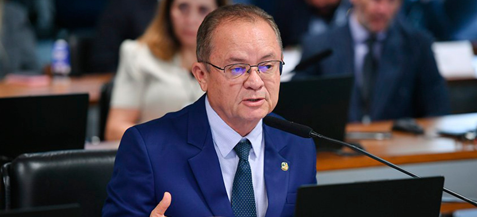 Senador do PA diz que petróleo é alternativa para fim da fome na Amazônia