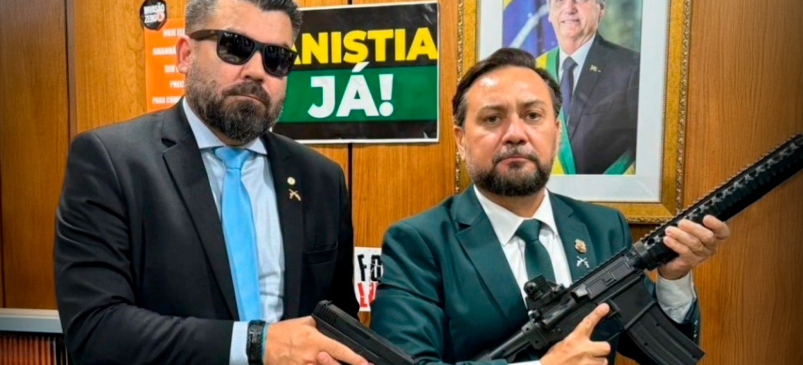 Deputado do Pará é denunciado por portar armas dentro da Câmara
