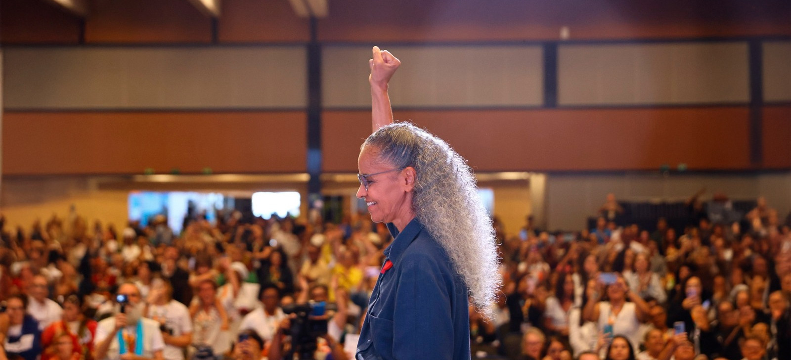 Marina encerra conferência com grito de ‘sem anistia’ e dez propostas prioritárias