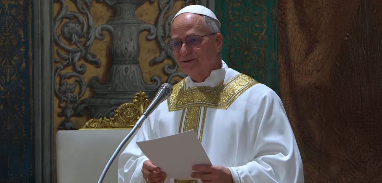 Papa Leão XIV alerta riscos da IA e pede ética no jornalismo