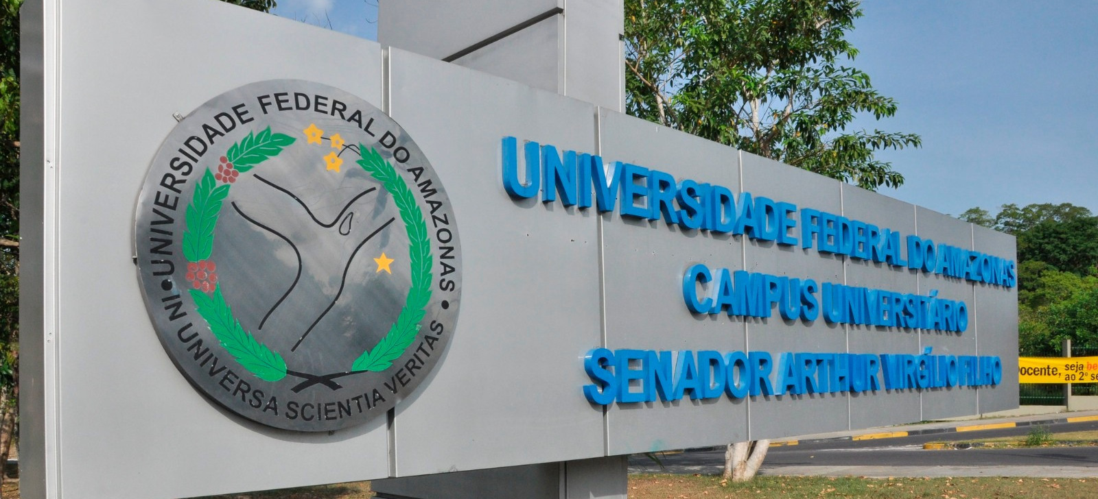 Corte orçamentário adia pagamento de bolsas de extensão da Ufam