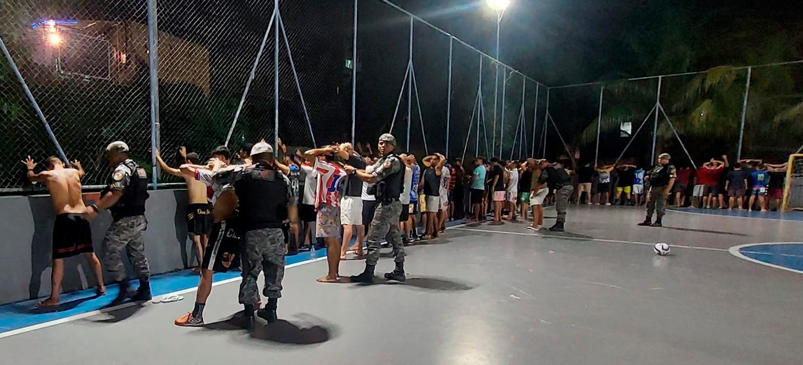 ‘Futconha’: Rocam frustra torneio com premiação de drogas em Manaus