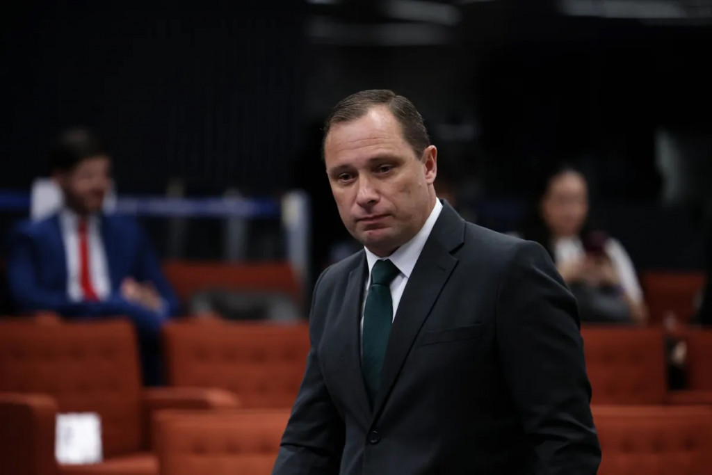 Delator da tentativa do golpe, Mauro Cid é o primeiro a depor no STF