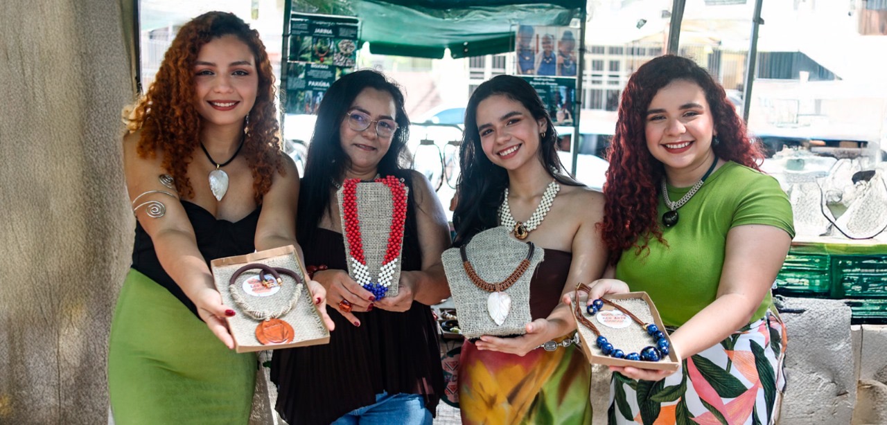 Amazonian women bring biojewelry to the spotlight of COP30