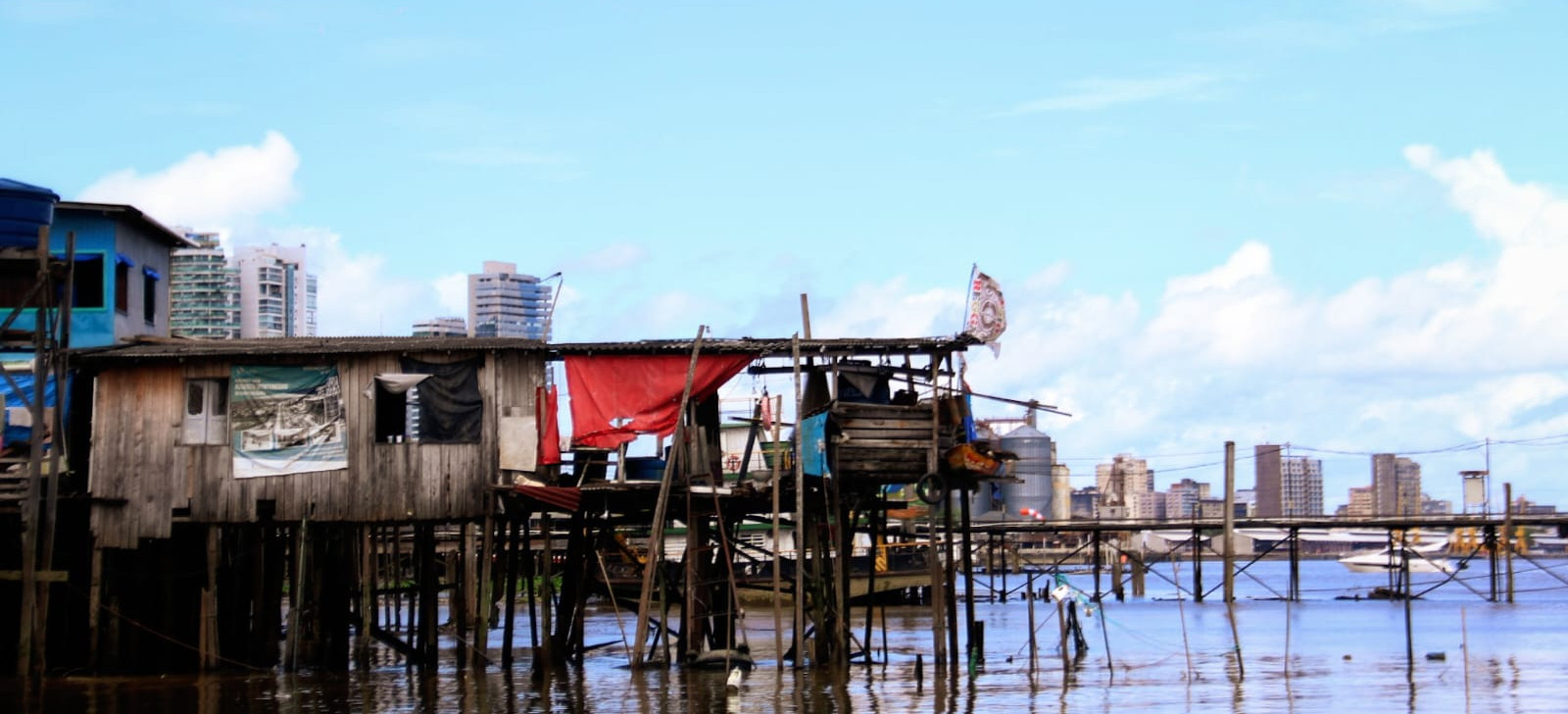 ‘Racismo ambiental’, diz liderança de favela sobre projetos da COP30