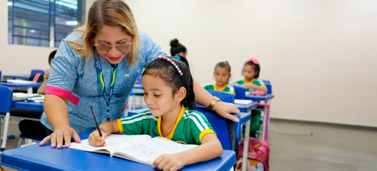 Câmara realiza reunião em Manaus para receber propostas ao PNE