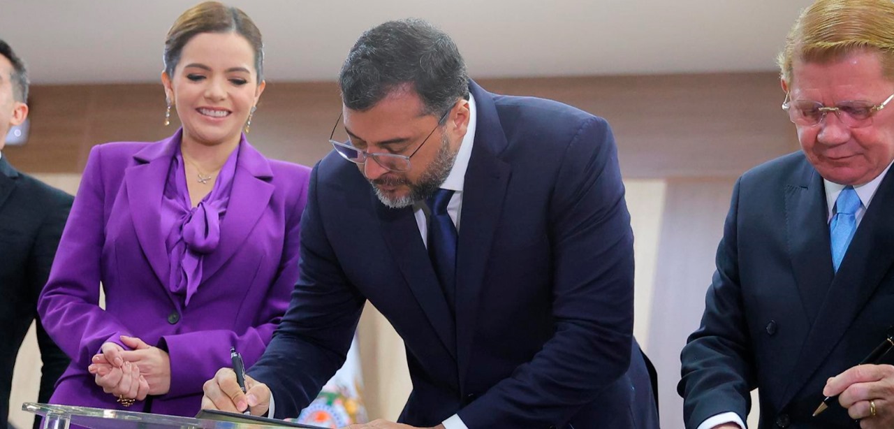 Governador do AM entrega títulos de terra e destaca 18 mil ações fundiárias na ‘Semana Solo Seguro’