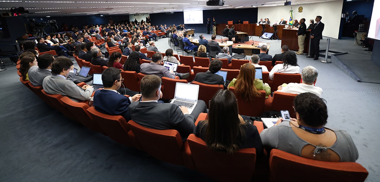 STF retoma interrogatórios do núcleo principal da trama golpista