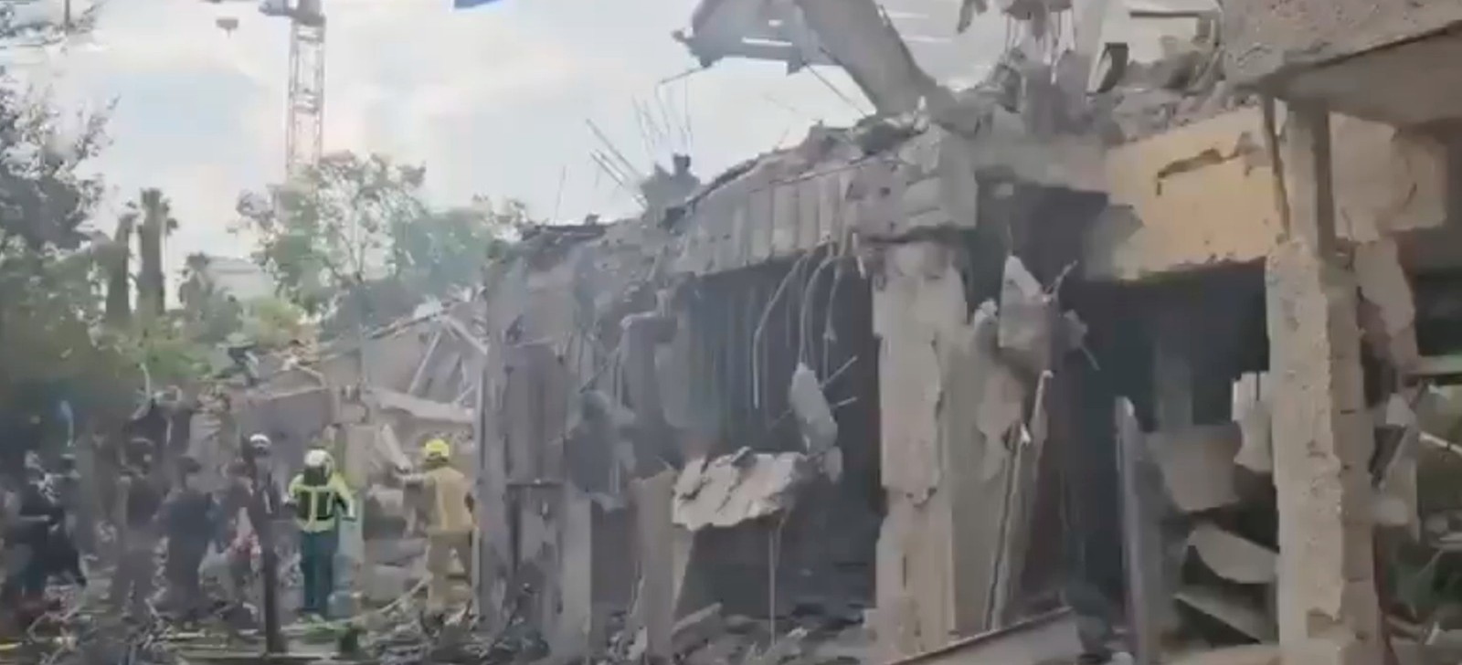 Irã lança mísseis contra cidades israelenses após ataque dos EUA