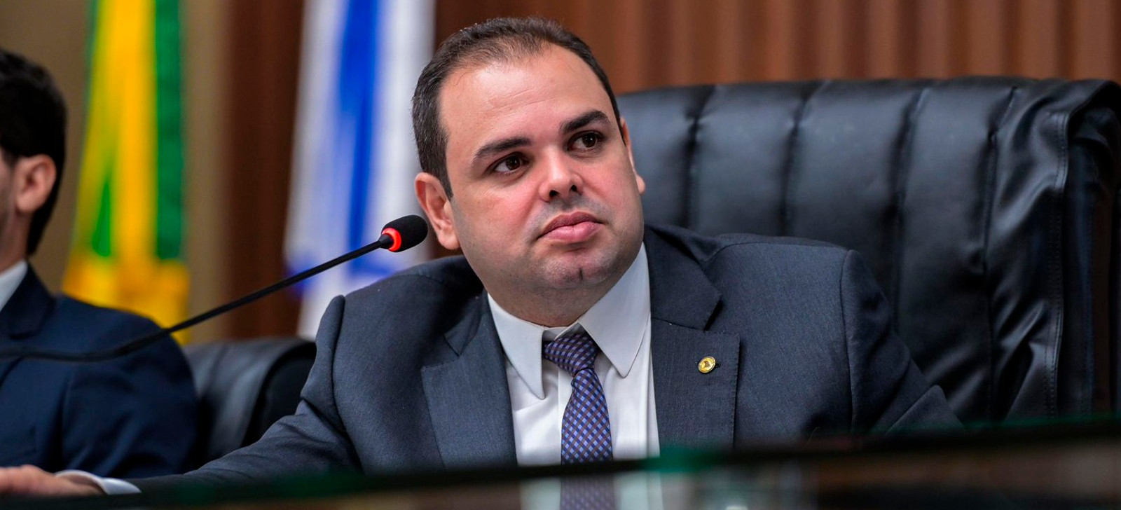 Aleam aprova LDO em sessão presidida por Roberto Cidade