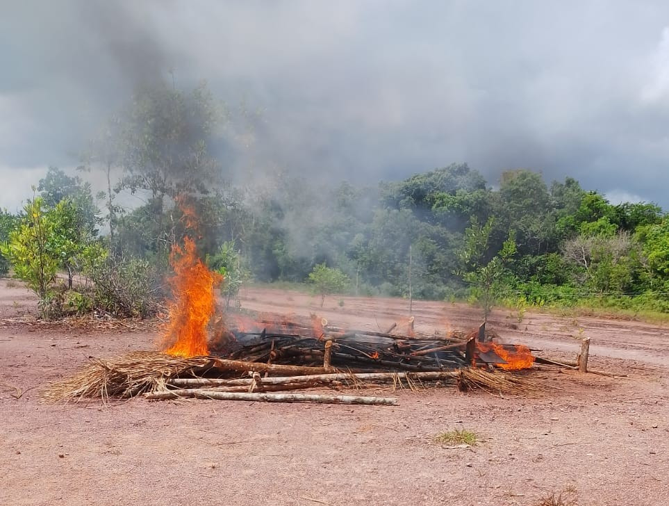 MST denuncia invasão, ataque e incêndio em acampamento no Pará