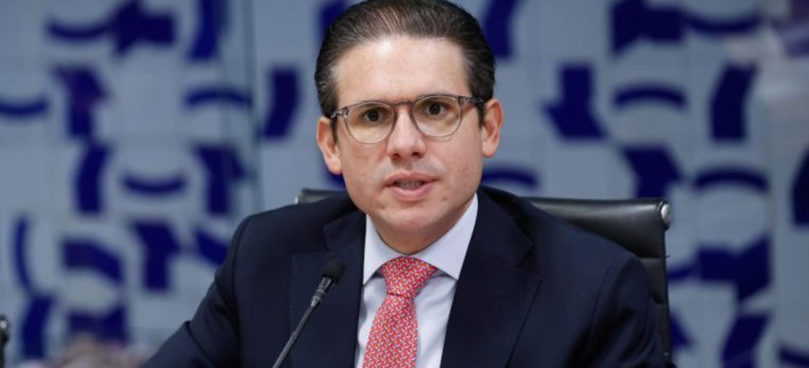 Hugo Motta barra comissões e frustra aliados de Bolsonaro na Câmara