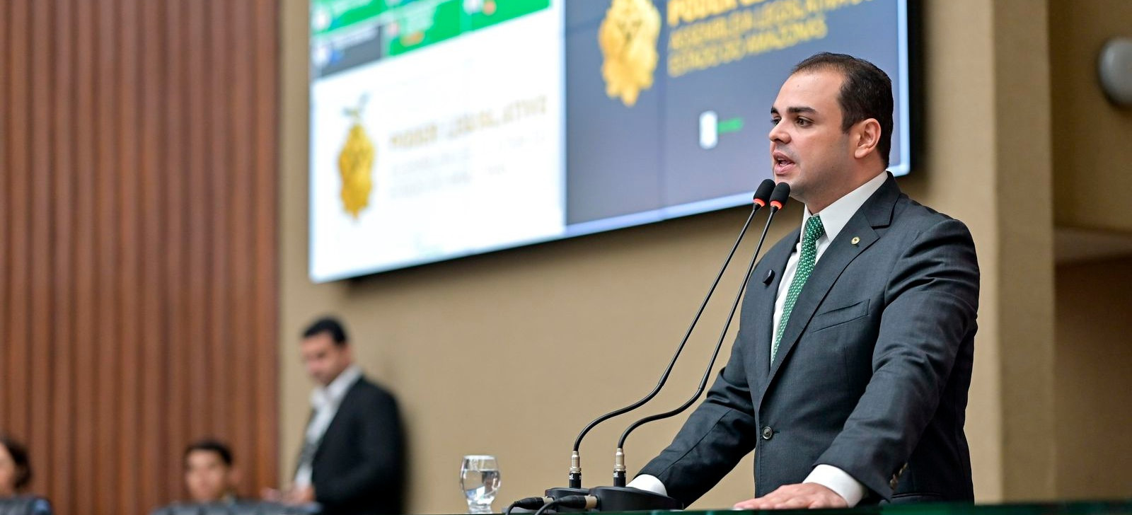 Roberto Cidade pede recuperação de rodovia no interior do Amazonas