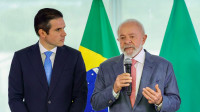 Lula afirma que Hugo Motta descumpriu acordo sobre IOF: ‘absurdo’