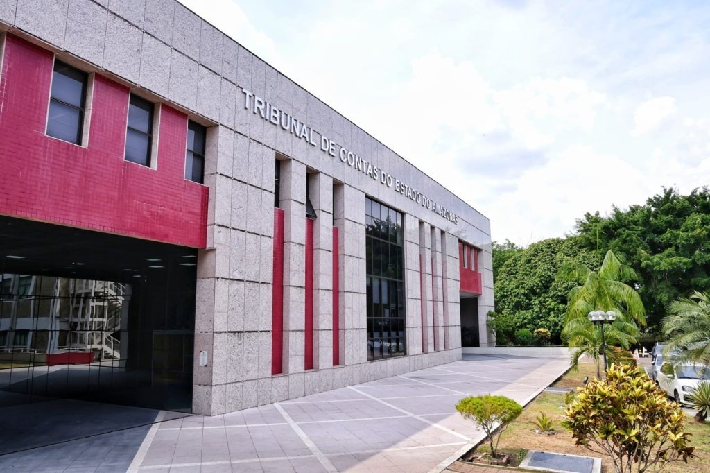 Plenário do TCE‑AM julga 71 processos na sessão dessa terça-feira, 8