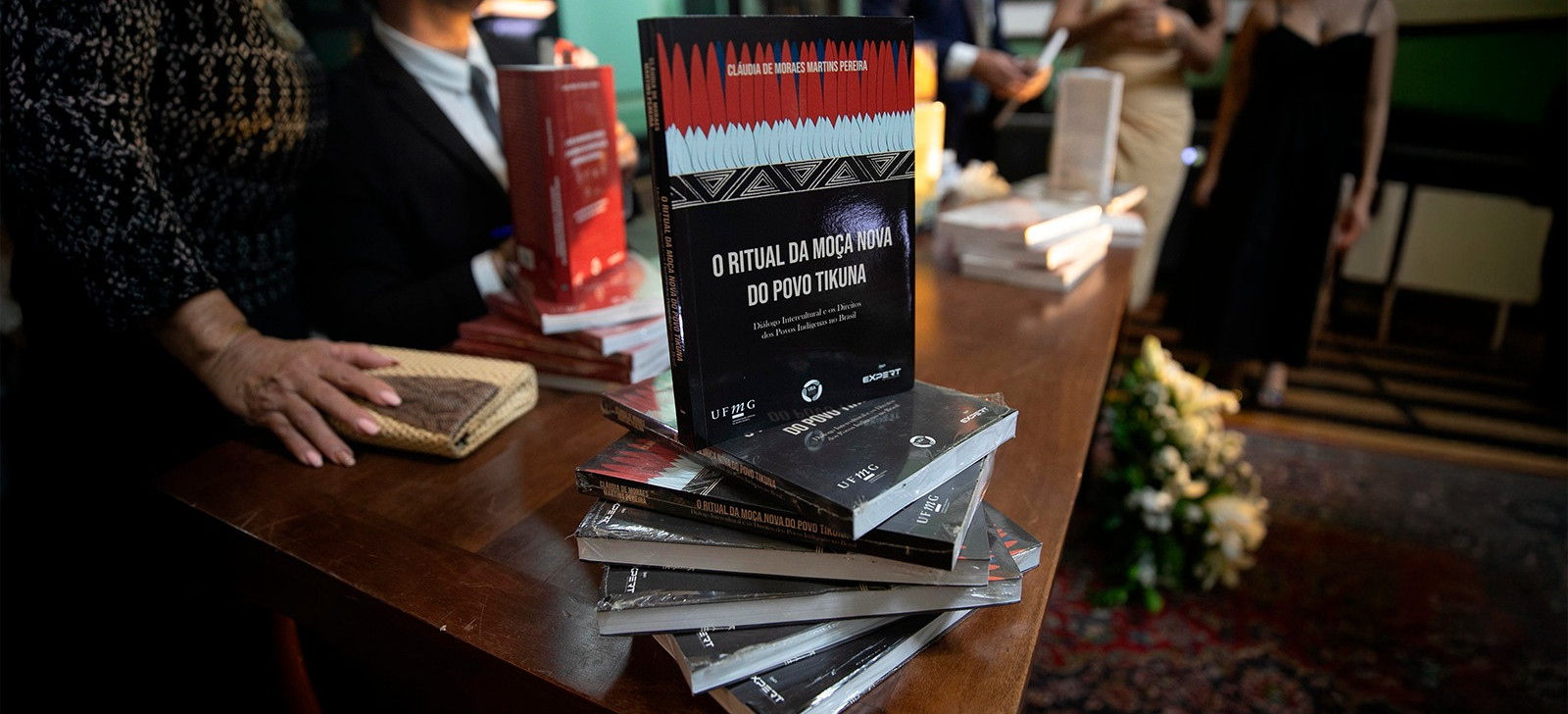 Livro sobre povo Tikuna propõe valorização do conhecimento indígena tradicional