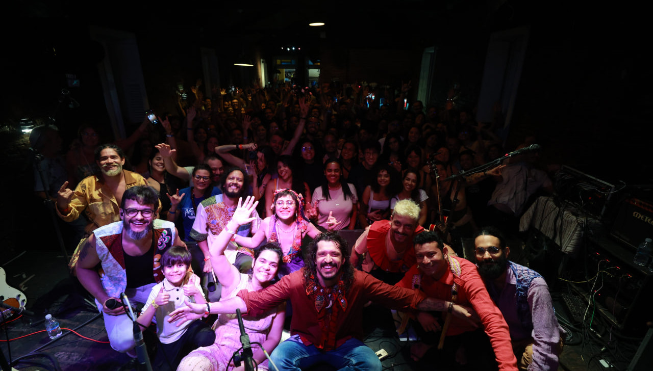 Casa de Caba expande turnê ‘Travessia’ com datas em São Paulo