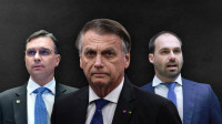 Filhos de Bolsonaro saem em defesa do pai após operação da PF