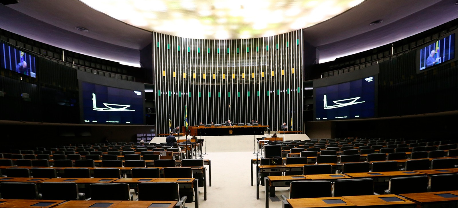 PEC pelo fim do ‘foro privilegiado’ está parada na Câmara há quase sete anos