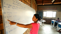 Yanomami community in Amazonas mobilizes resources to build Indigenous school
