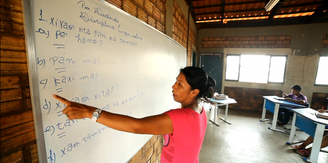 Yanomami community in Amazonas mobilizes resources to build Indigenous school