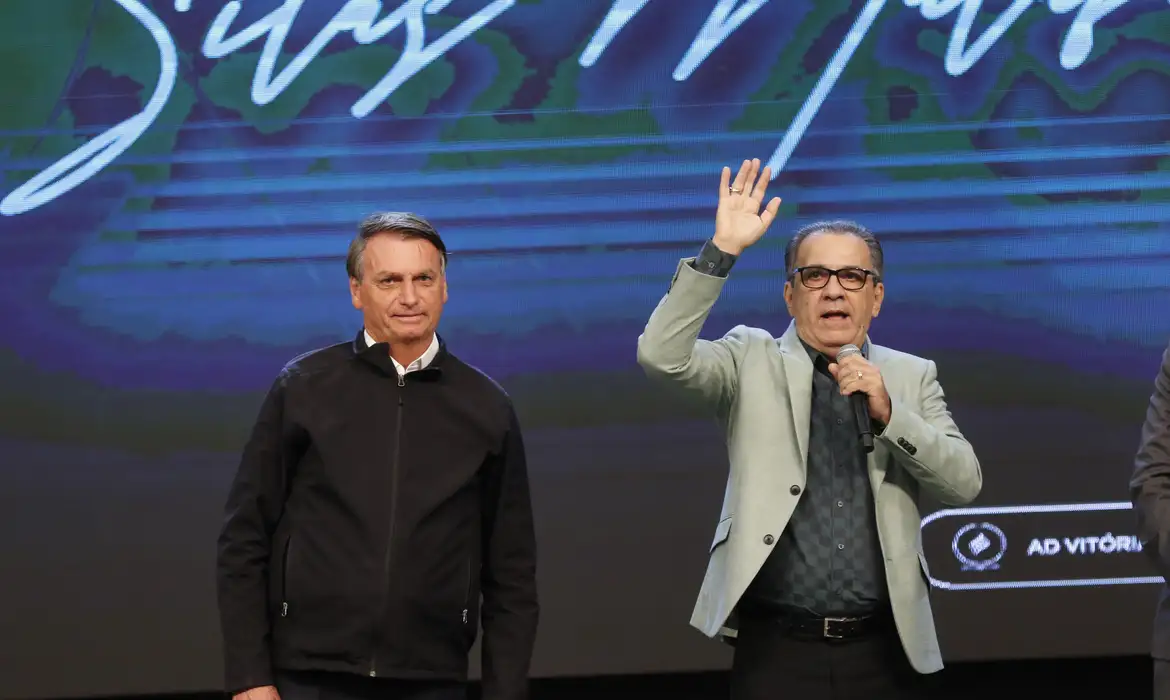 Áudio de Malafaia a Bolsonaro expõe ataque a Eduardo por tarifaço