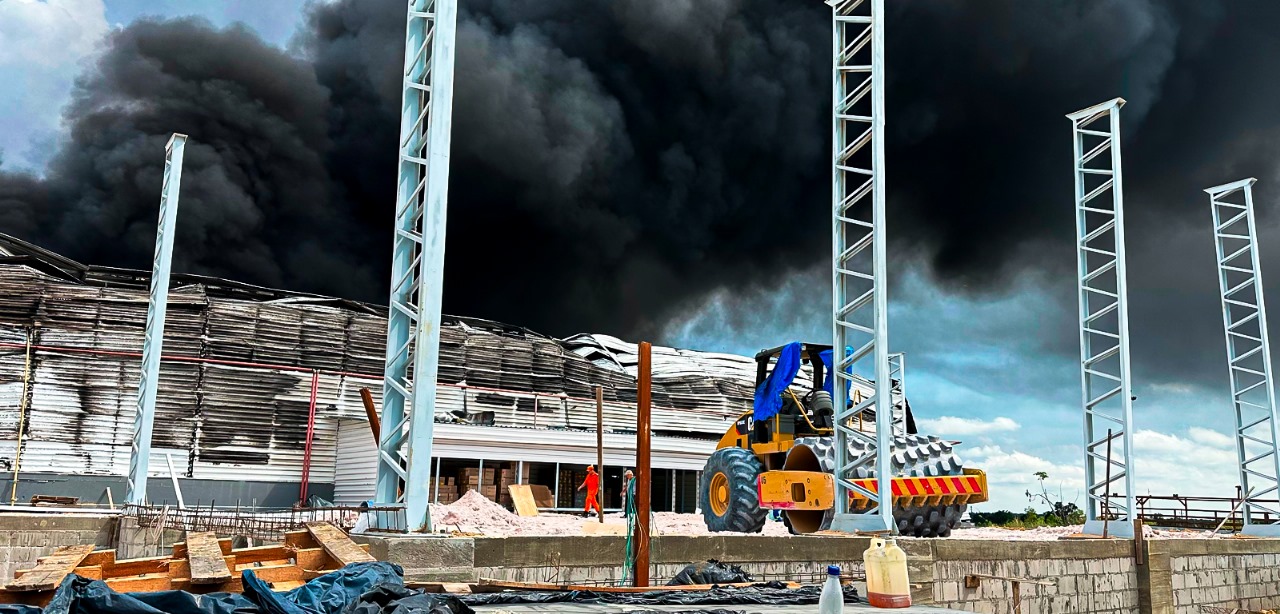 Fábrica atingida por incêndio no AM previa produzir 15 mil veículos em 2025