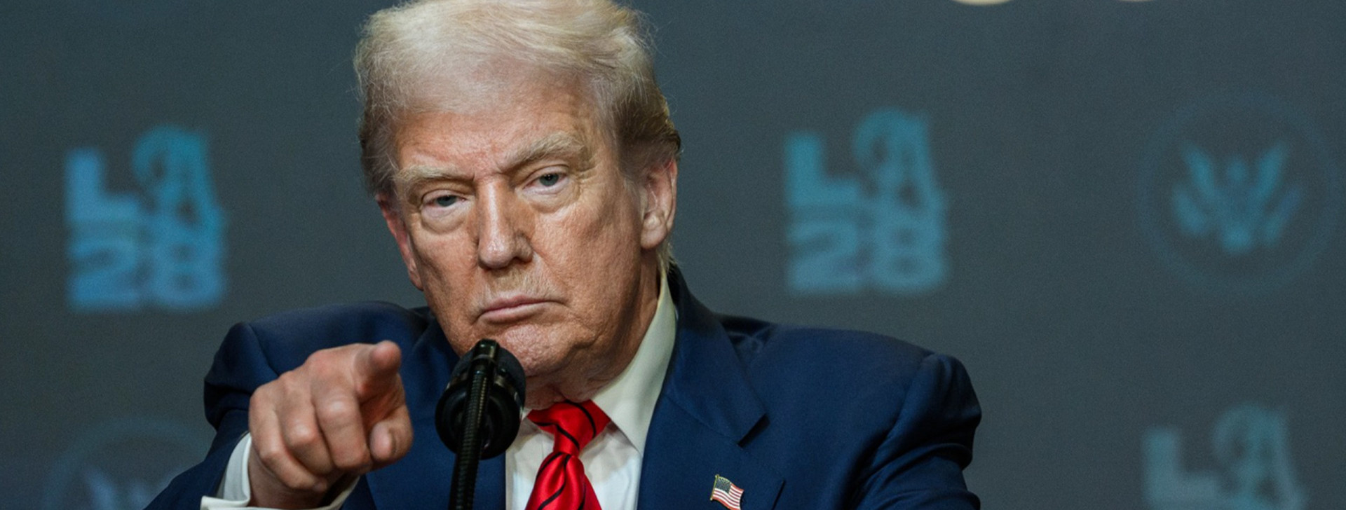 Vereadores de cidade da COP30 declaram Trump ‘persona non grata’