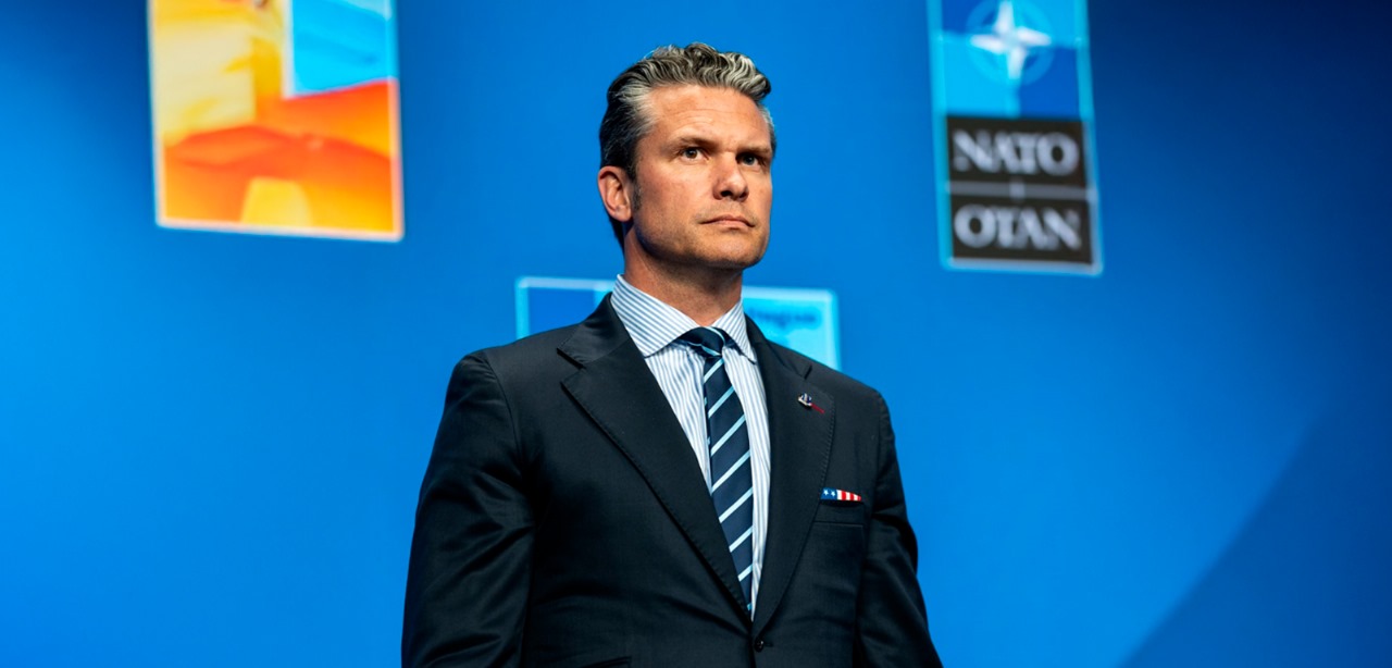 Secretário de Defesa dos EUA compartilha vídeo contra voto feminino