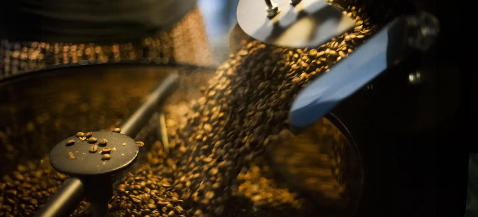 Após 18 meses, preço do café registra primeira redução, diz IBGE