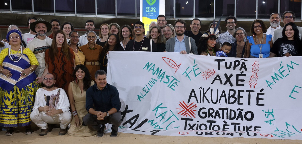 Fé no Clima: membros de diferentes religiões realizam ato espiritual pela COP30