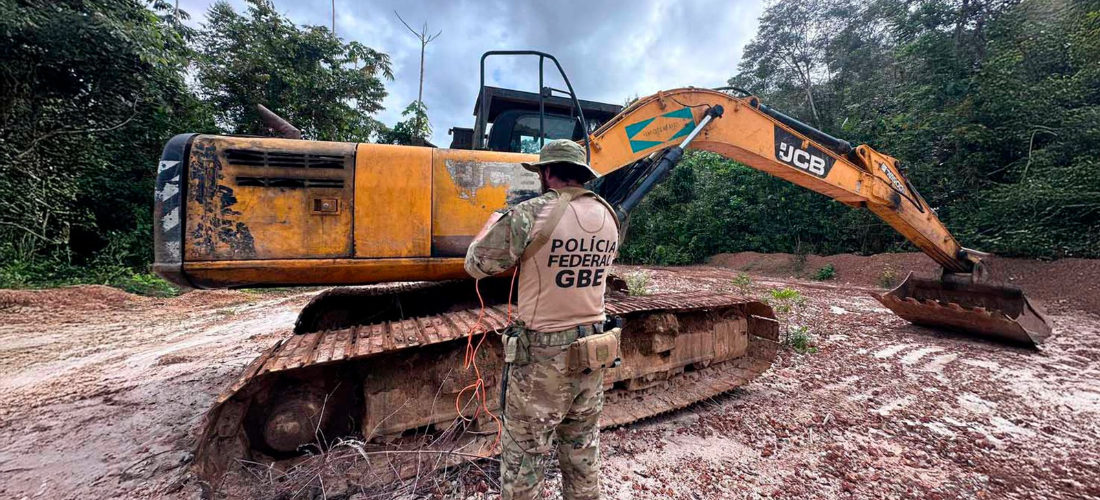 Suspeito de atuar em garimpo ilegal é alvo da PF no Amapá