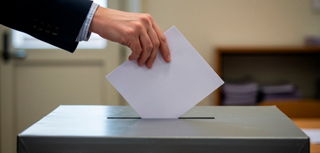 Oposição emplaca voto impresso no novo Código Eleitoral, aprovado pela CCJ do Senado