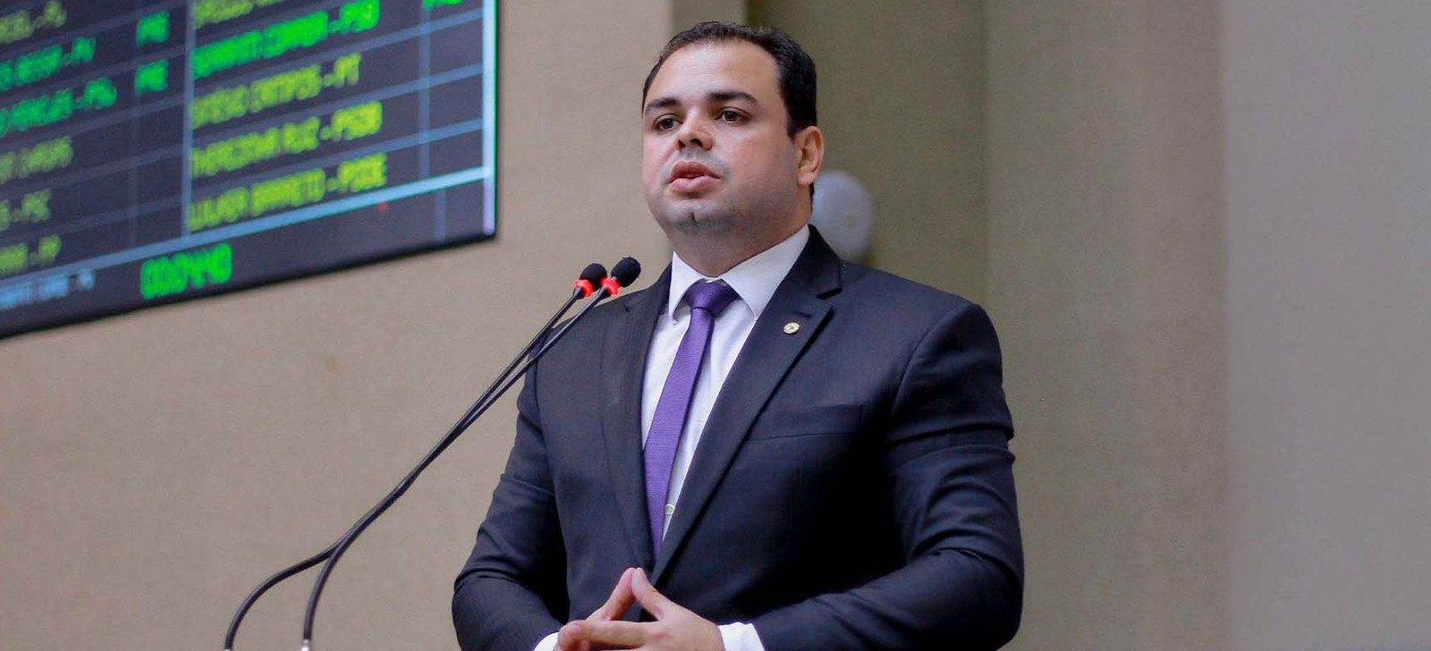 Aleam aprova lei pioneira para proteger crianças nas redes sociais