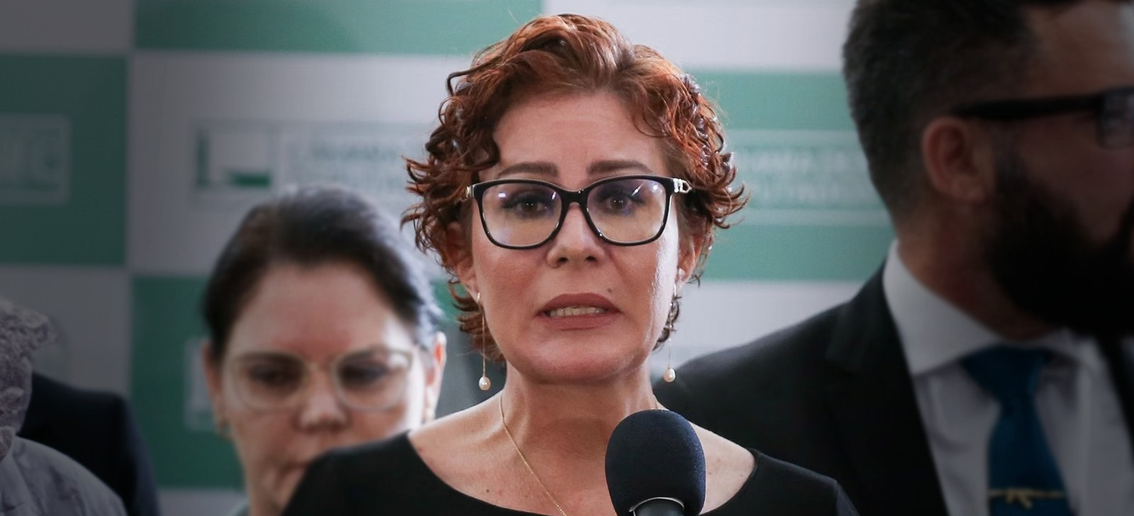 STF condena Zambelli a cinco anos de prisão por porte ilegal de arma