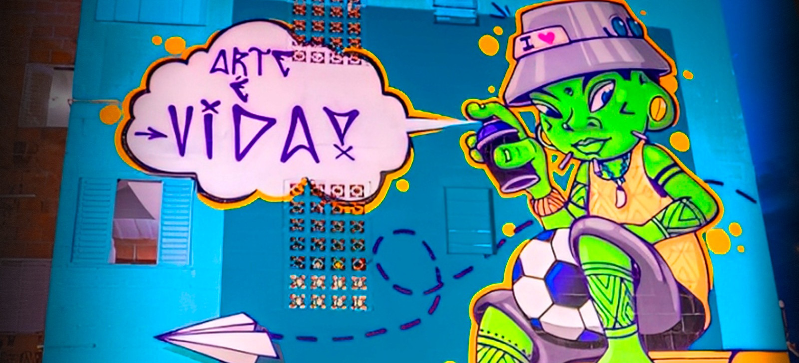 Mural ‘Acreditar’, de Gnos AM, leva arte urbana à Zona Sul de Manaus