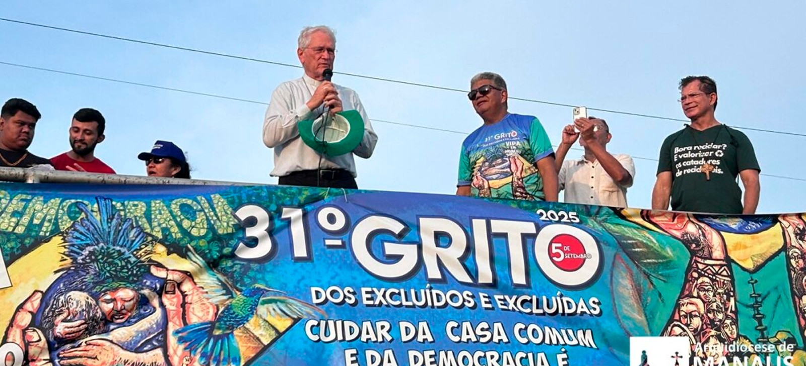 Act with archbishop of the Amazon denounces river pollution and calls for justice in Brazil