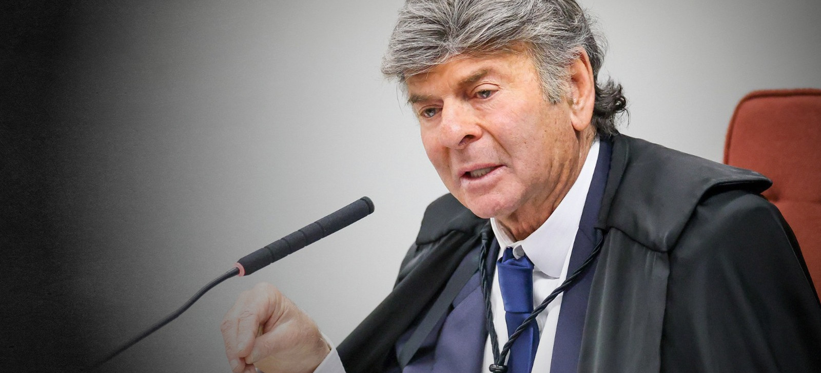 Fux acolhe pedido da defesa e diverge de Moraes em ação sobre trama golpista