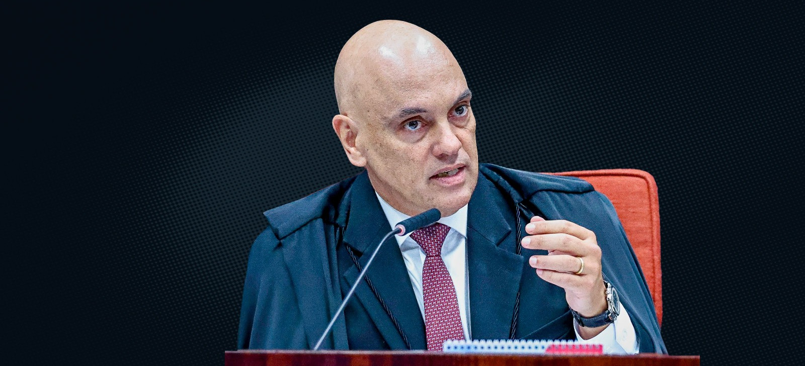 ‘Não foram baderneiros’, diz Moraes sobre 8/1 após voto de Fux