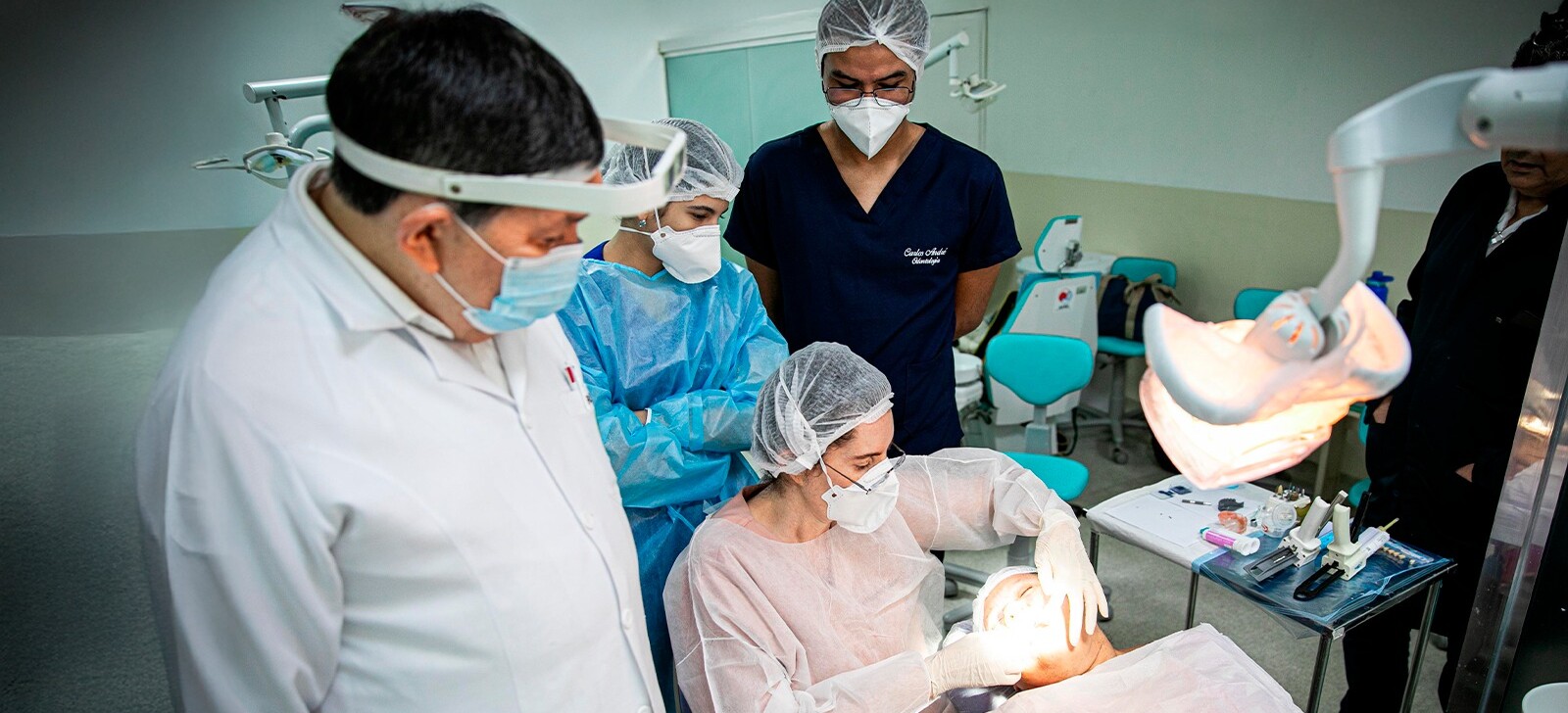 Serviço da UEA oferece próteses para reabilitação de pacientes mutilados