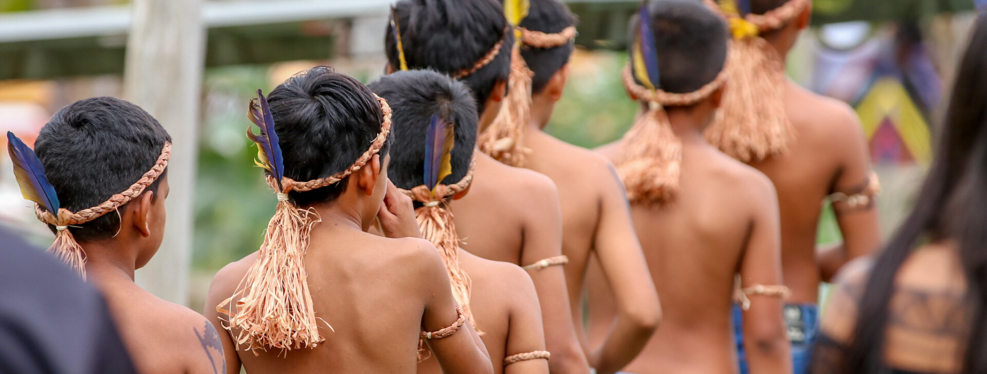 Prefeitura e União são acionadas por omissões na educação indígena em Manaus