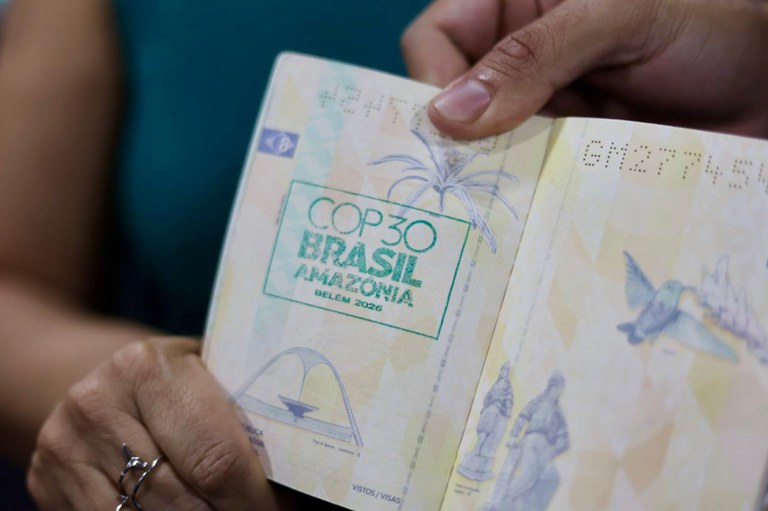 Lançamento de carimbo marca início das ações comemorativas da COP30 em Belém